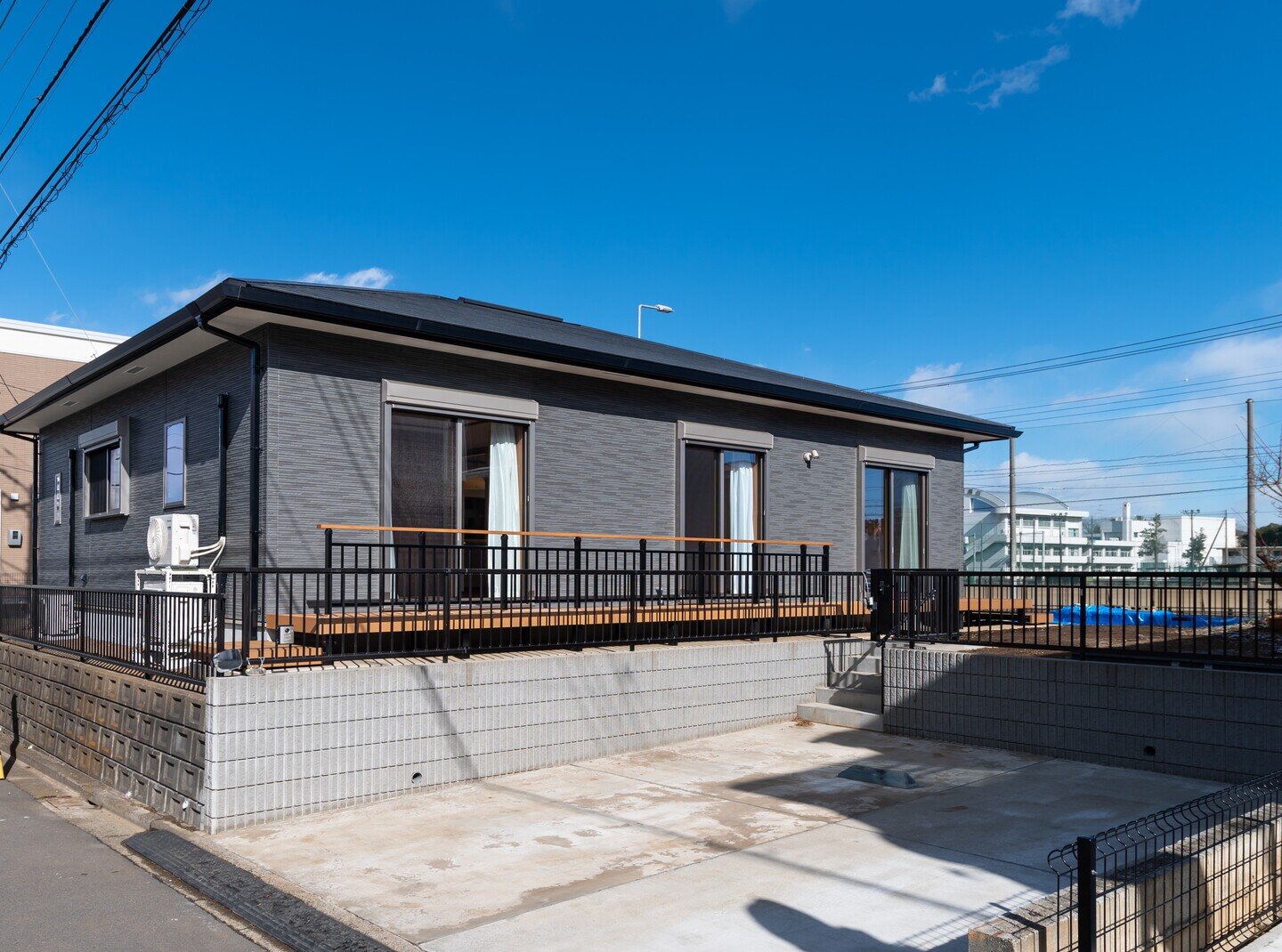 注文住宅の施工事例 人気の平屋で叶う!高性能ZEH認定住宅